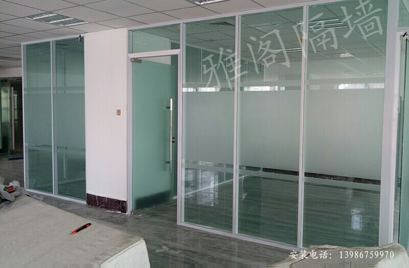 青海办公室安装双玻璃百叶隔断的优点